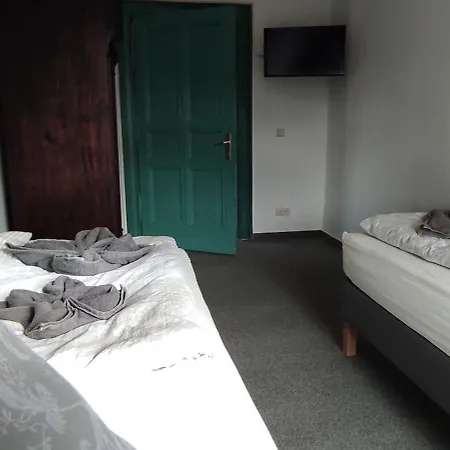 Wernerstr Im Zentrum - 3 Schlafzimmer Cottbus