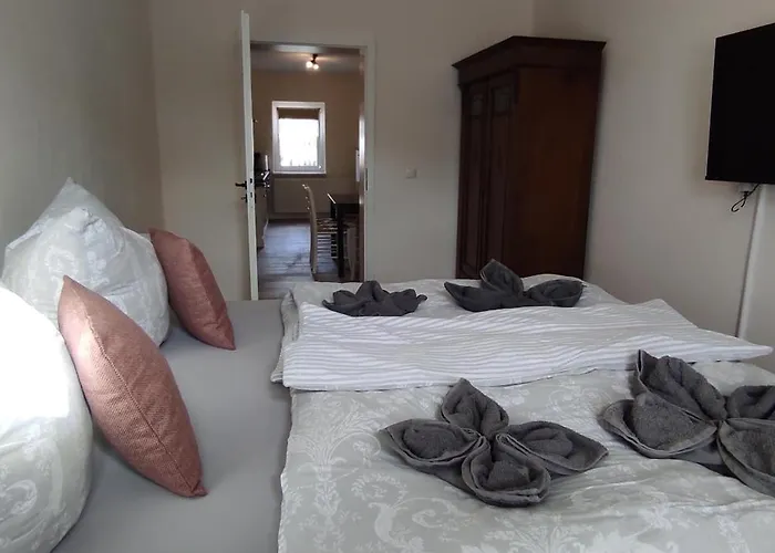 Daire Wernerstr Im Zentrum - 3 Schlafzimmer *